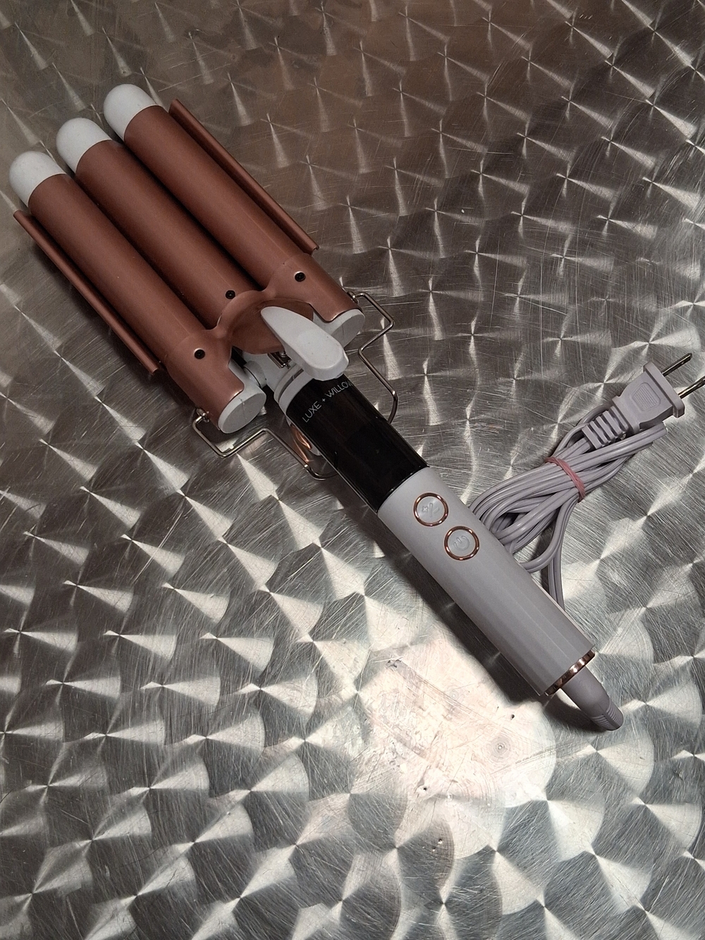 Triple Barrel Hair Waver - White and Rose Gold